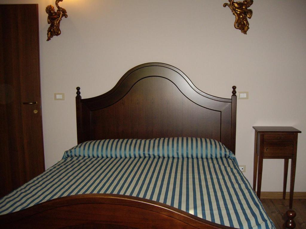 Agriturismo Il Borgo Degli Ulivi Розето-дельи-Абруцци Номер фото