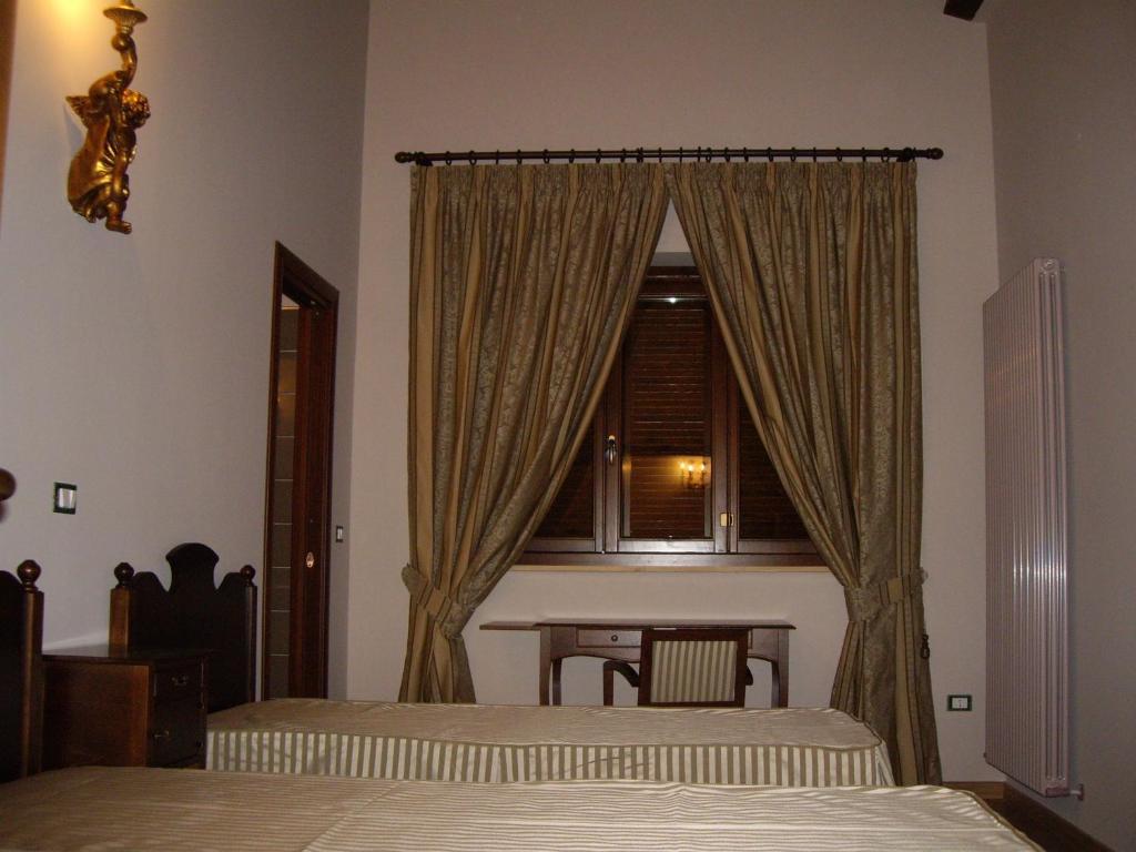 Agriturismo Il Borgo Degli Ulivi Розето-дельи-Абруцци Номер фото